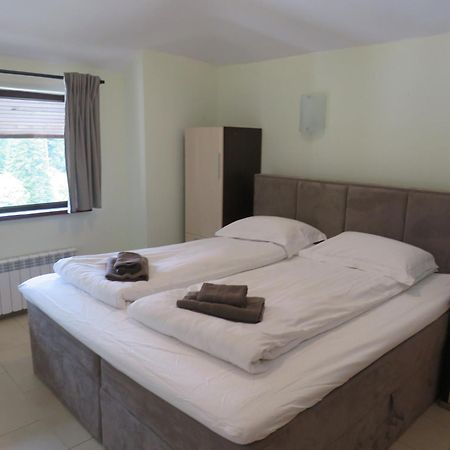 Flora Daisy Apartment Nr 28 โบโรเวทส์ ภายนอก รูปภาพ