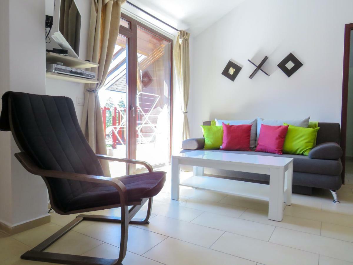 Flora Daisy Apartment Nr 28 โบโรเวทส์ ภายนอก รูปภาพ